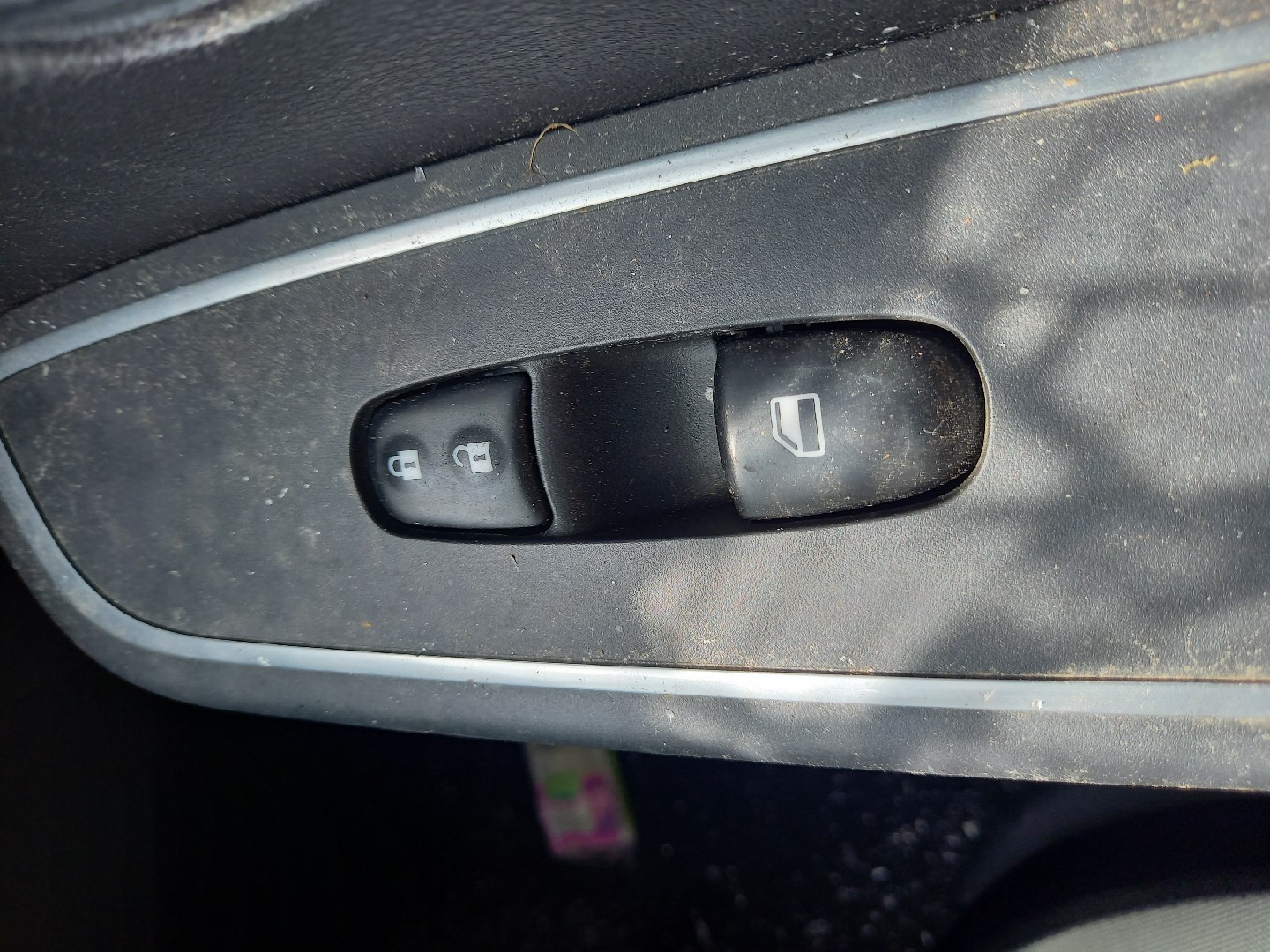 Botão / Interruptor Vidro Frente Direito NISSAN MICRA V (K14) | 16 - 