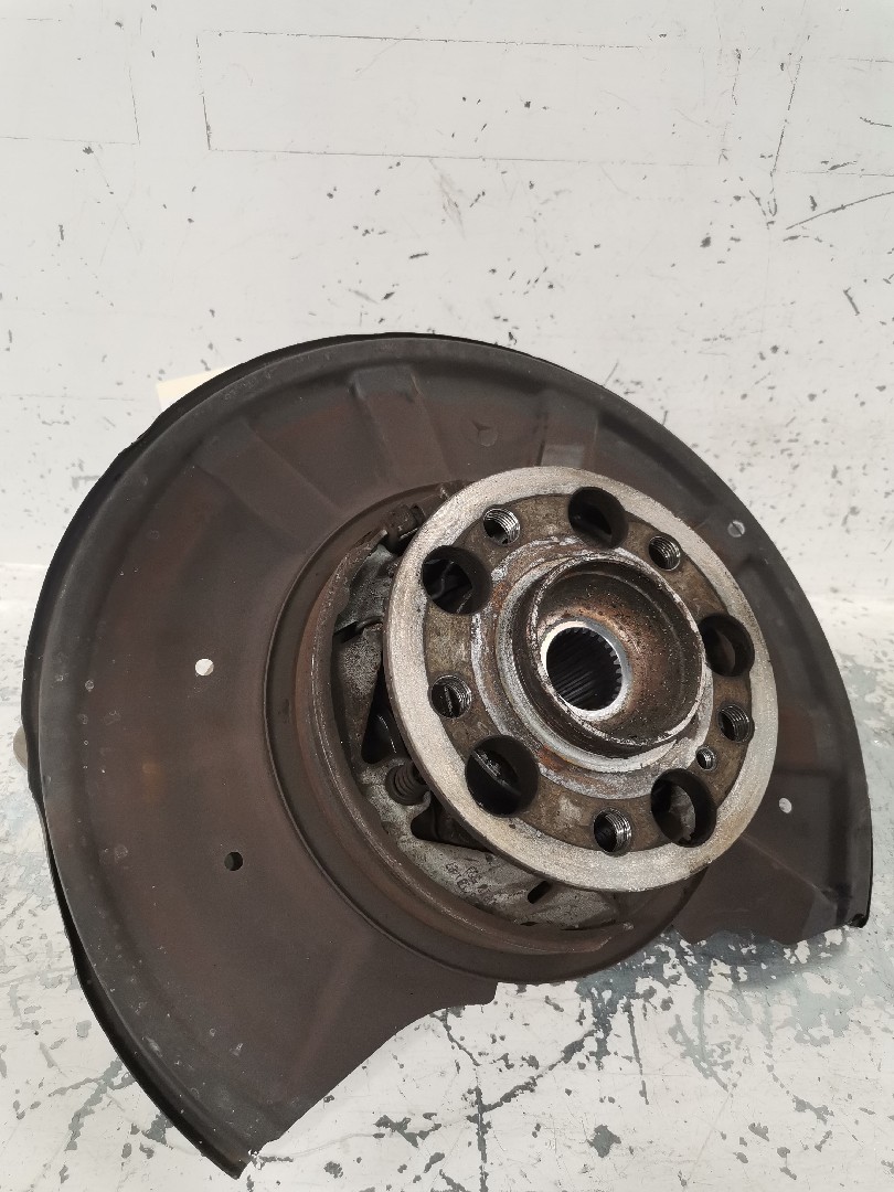 Manga de Eixo Trás Lado Esquerdo MERCEDES-BENZ E-CLASS T-Model (S212) | 09 - 16