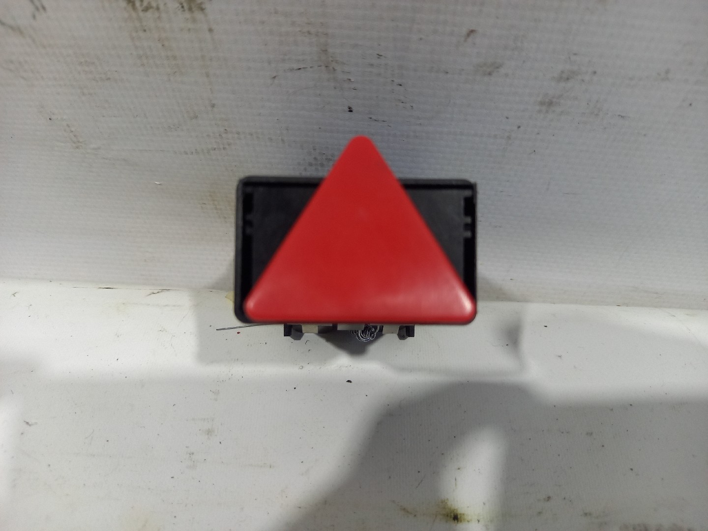 Botão / Interruptor 4 Piscas VOLKSWAGEN POLO (6N2) | 99 - 01 Imagem-1