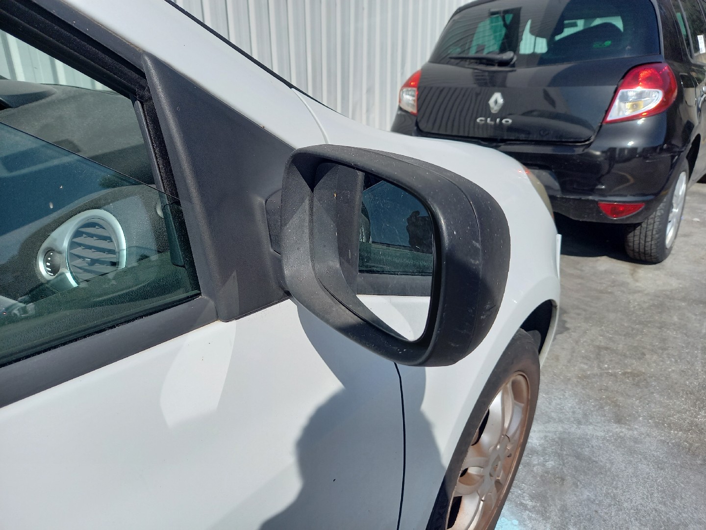 Retrovisor Lado Direito RENAULT CLIO III (BR0/1, CR0/1) | 05 - 