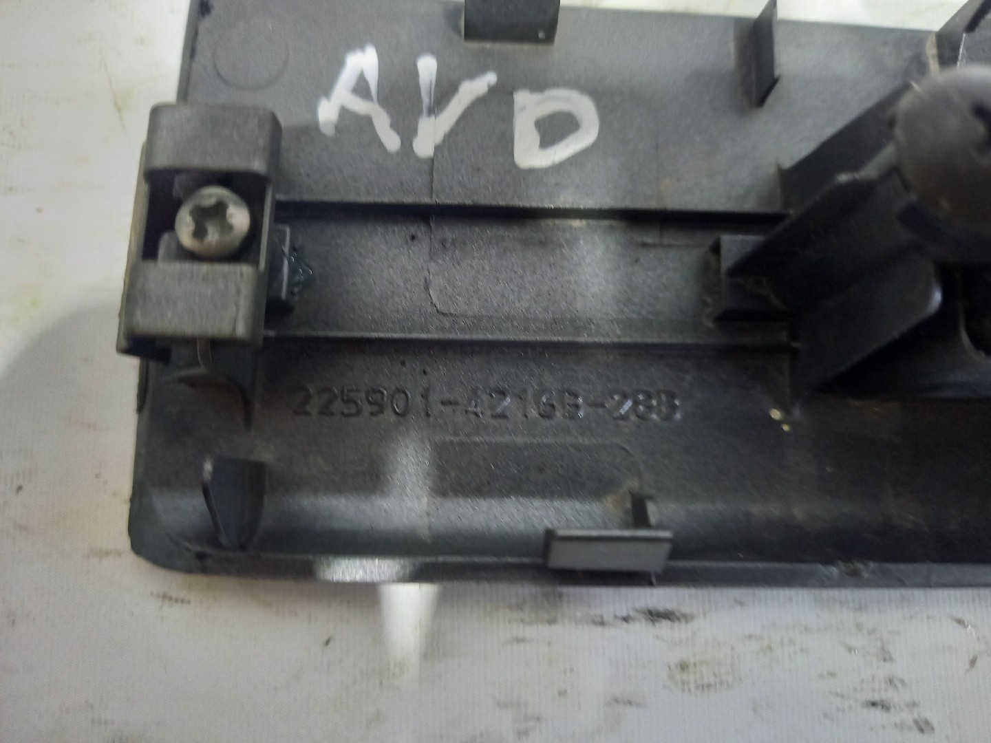 Botão / Interruptor Vidro Frente Direito NISSAN NAVARA Camião de plataforma/chassis (D22) | 97 - 