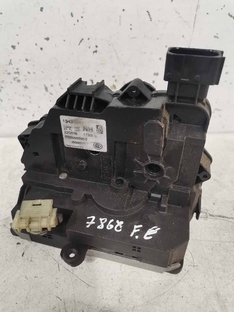 Fechadura Frente Lado Esquerdo OPEL CORSA E (X15) | 14 - 