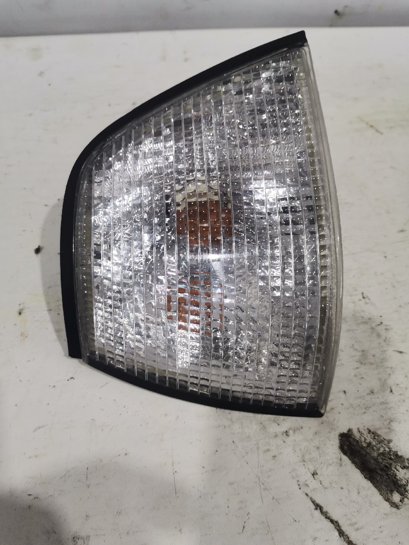 Pisca Frente Direito BMW 3 Touring (E36) | 94 - 99 Imagem-2