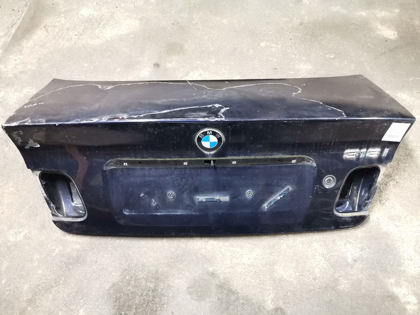 Tampa da Mala BMW 3 (E46) | 97 - 05