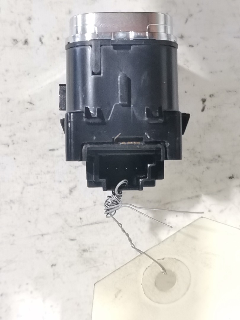 Botão / Interruptor Vidro Trás Direito MERCEDES-BENZ GLB-CLASS (X247) | 19 -  Imagem-3