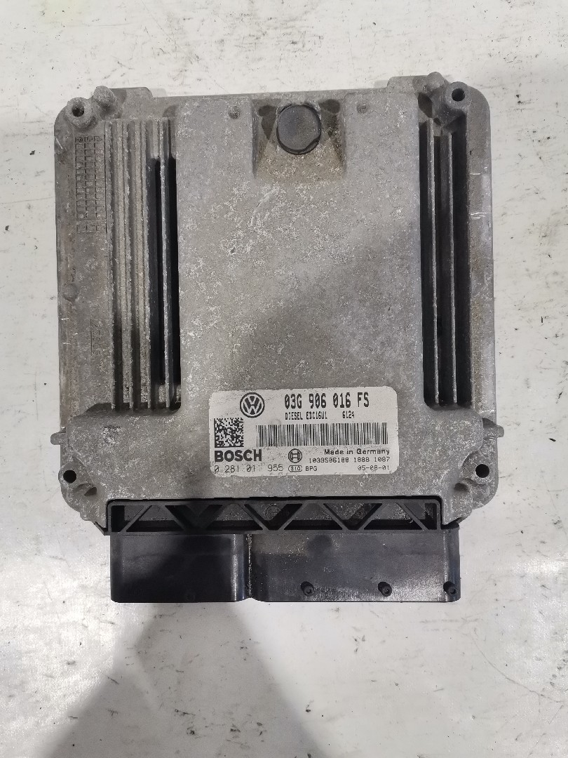 Engine Module VOLKSWAGEN GOLF V (1K1) | 03 - 09