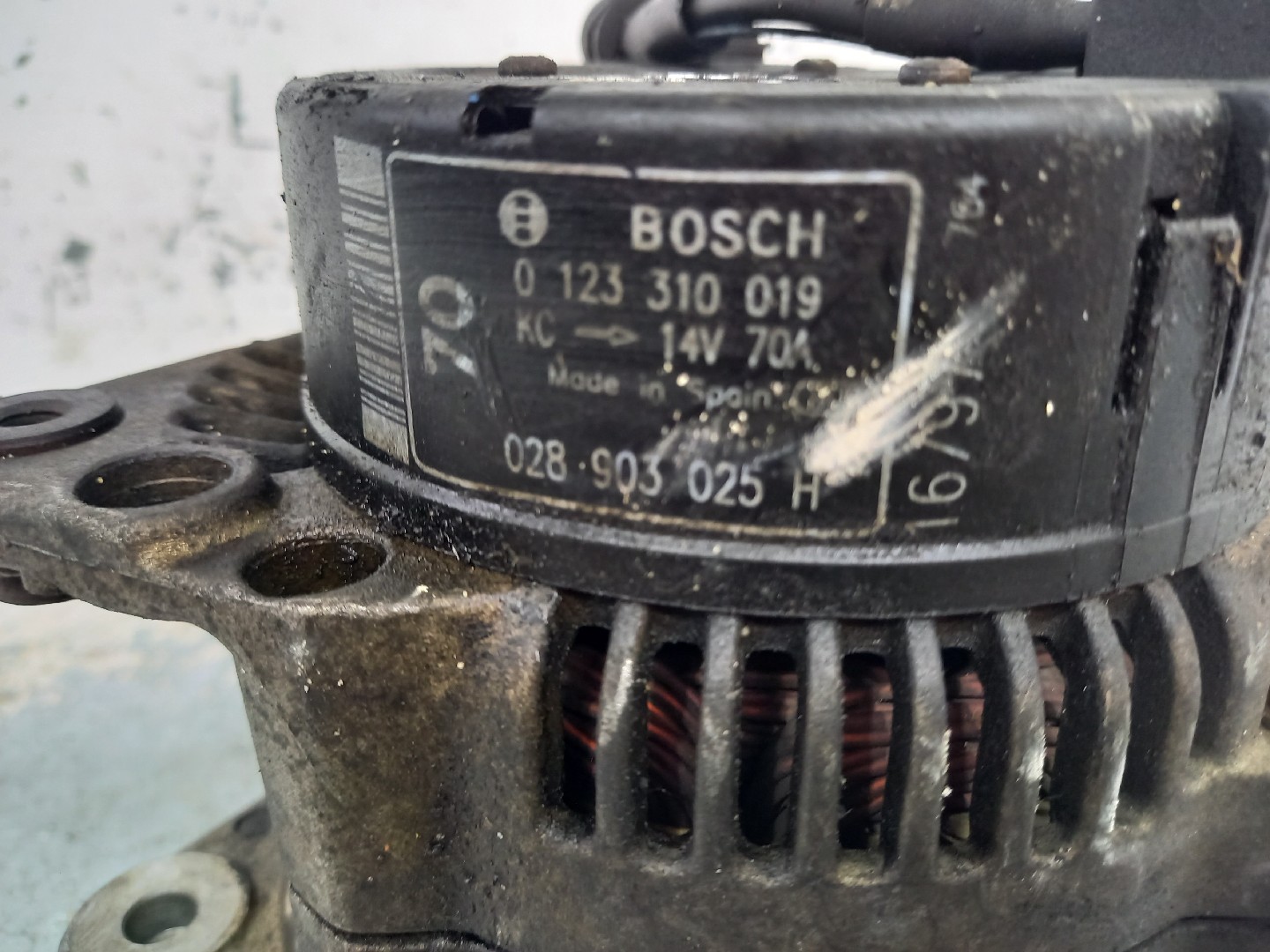 Alternador VOLKSWAGEN POLO (6N1) | 94 - 99 Imagem-1