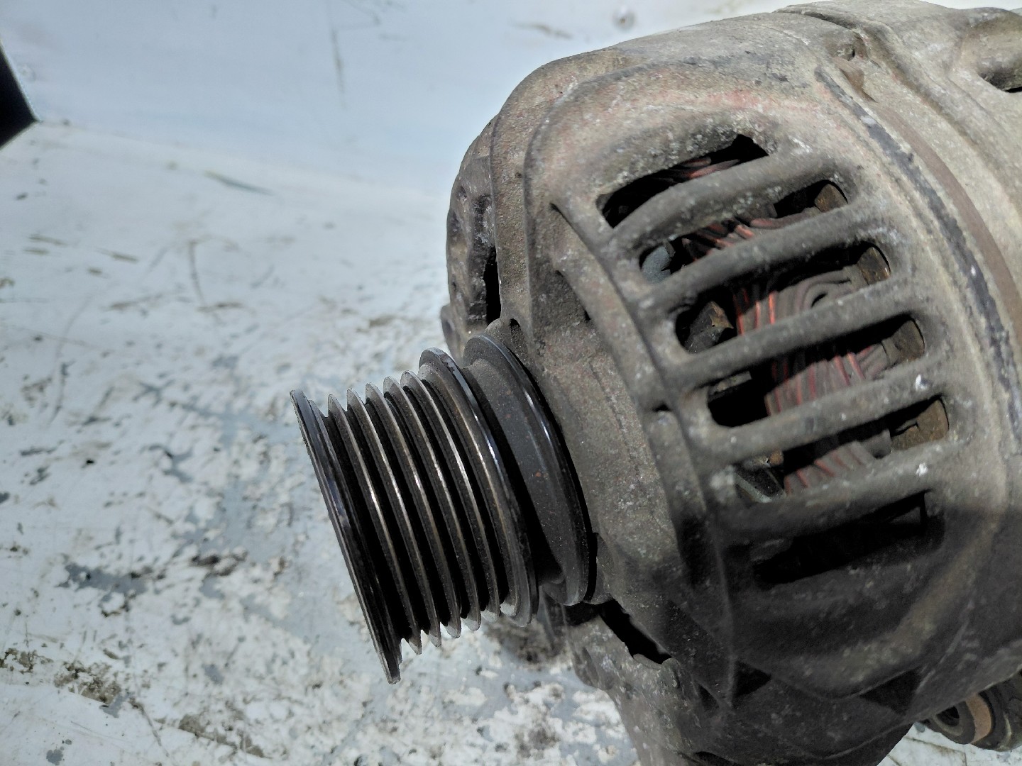 Alternador VOLKSWAGEN POLO (6N2) | 99 - 01 Imagem-1