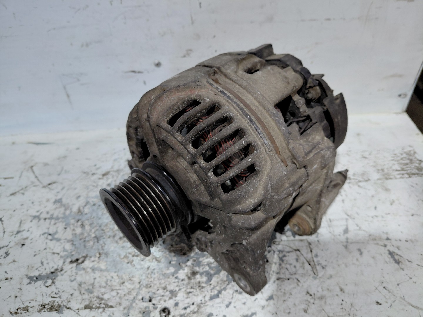 Alternador VOLKSWAGEN POLO (6N2) | 99 - 01