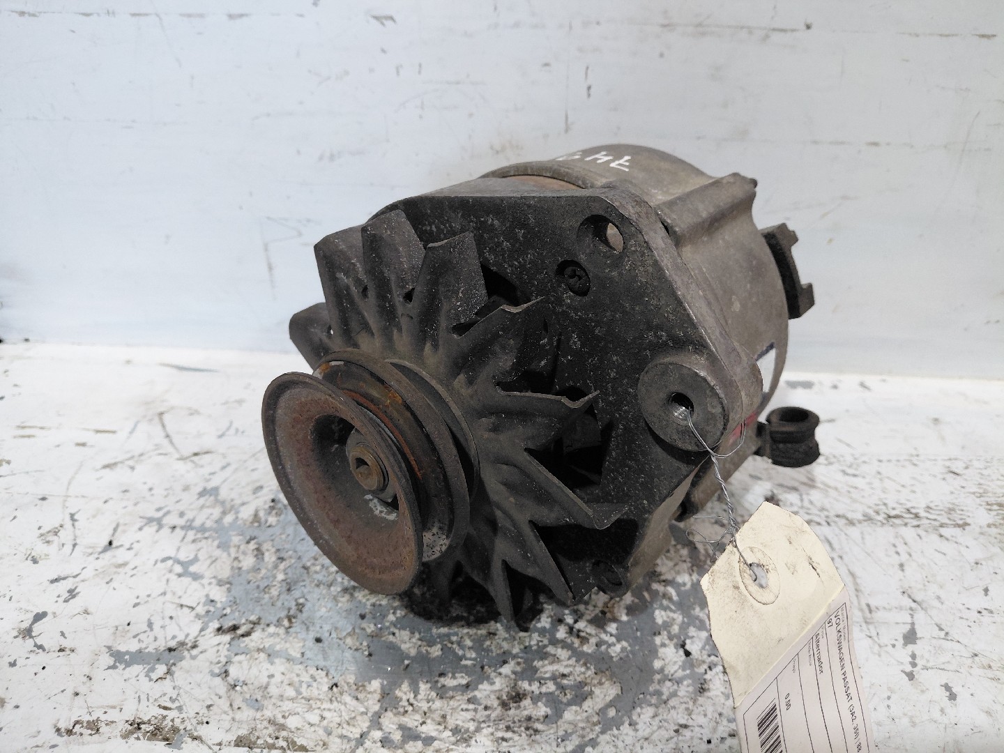 Alternador VOLKSWAGEN PASSAT (3A2, 35I) | 88 - 97