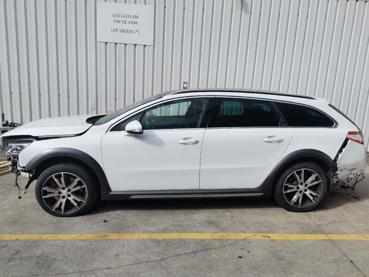 508 SW I  PEUGEOT 508 SW I (8E_) | 10 - 18