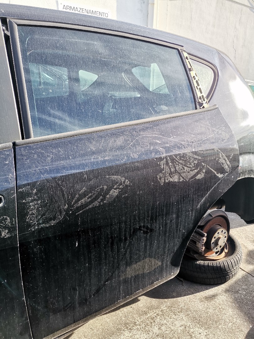 Porta Tras Lado Esquerdo SEAT LEON (1P1) | 05 - 13