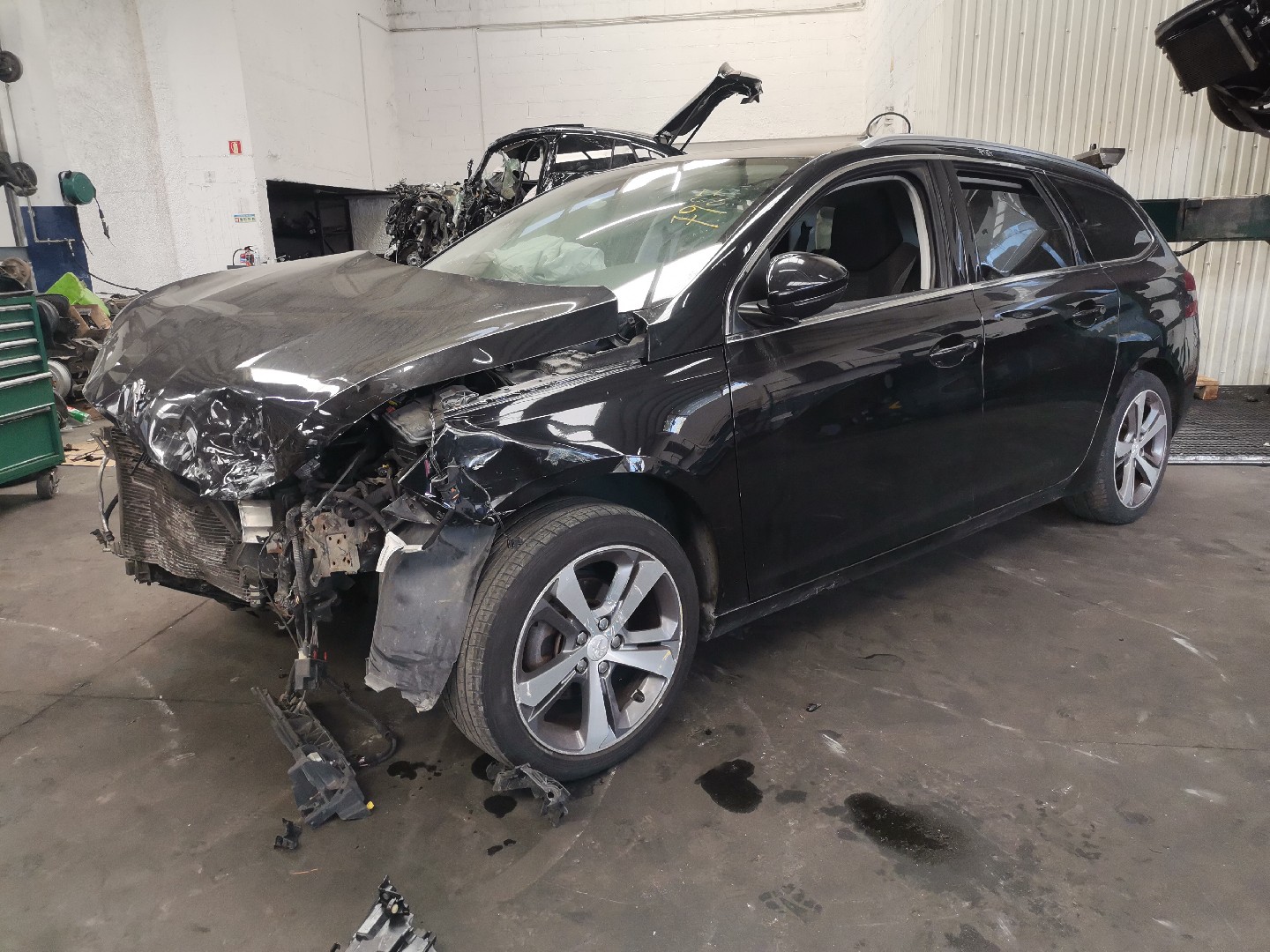 308 SW II  PEUGEOT 308 SW II | 14 - 