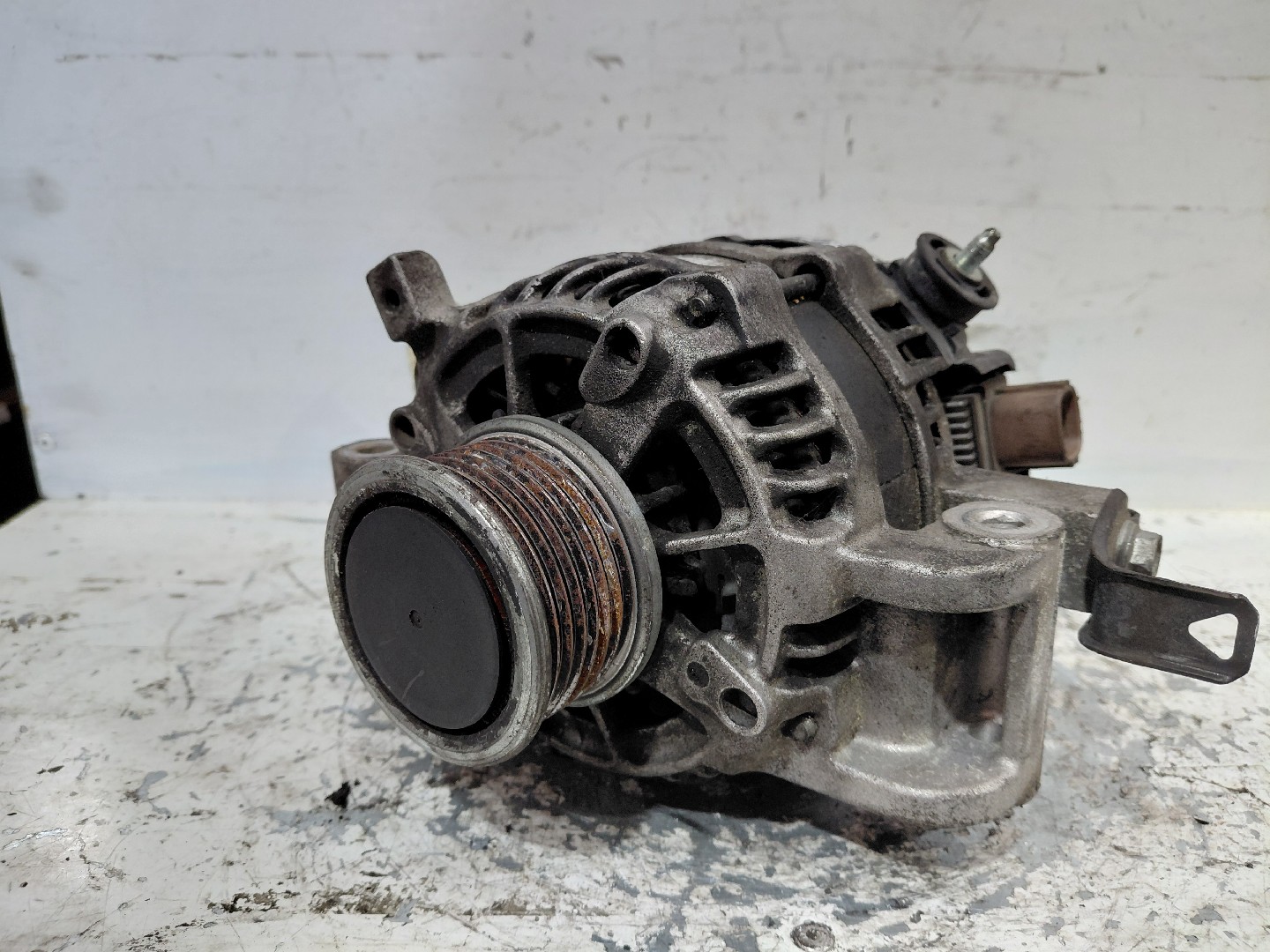 Alternator TOYOTA AVENSIS Combi (_T27_) | 09 - 18