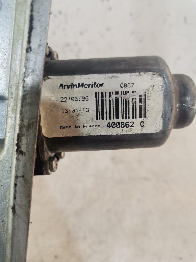 Elevador de Vidro Tras Esquerdo RENAULT CLIO III (BR0/1, CR0/1) | 05 -  Imagem-2