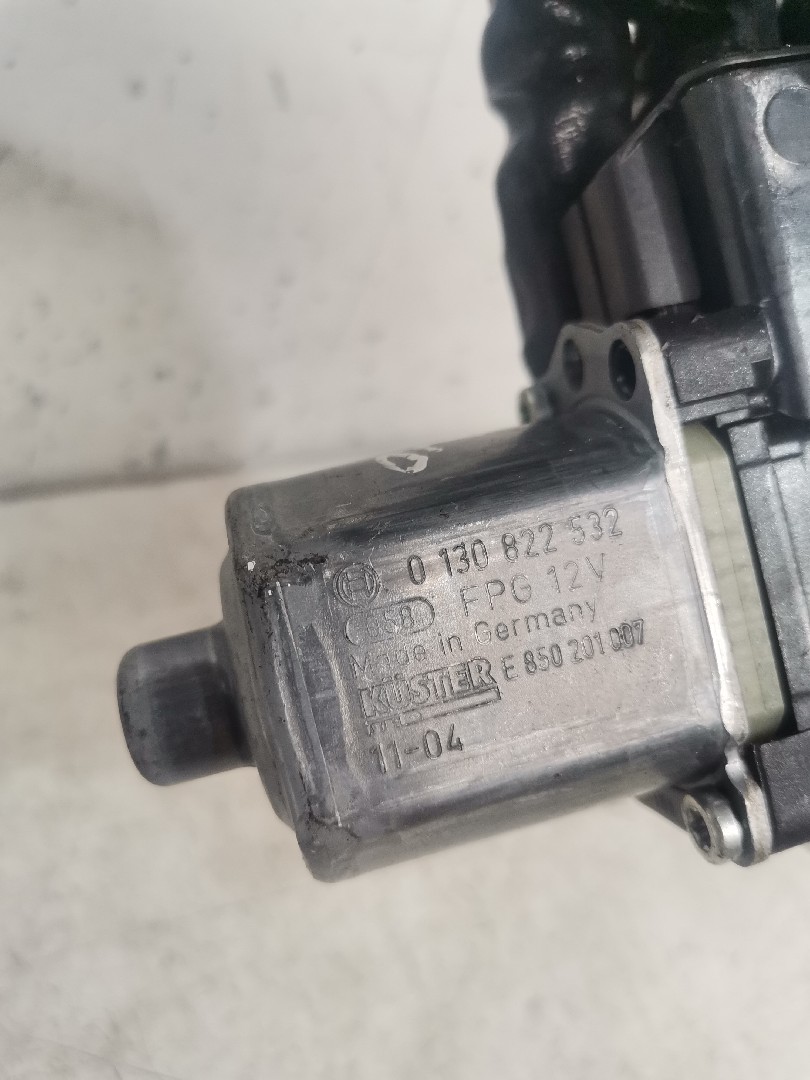 Motor Elevador Vidro Tras Esquerdo VOLKSWAGEN POLO (6R1, 6C1) | 09 -  Imagem-4