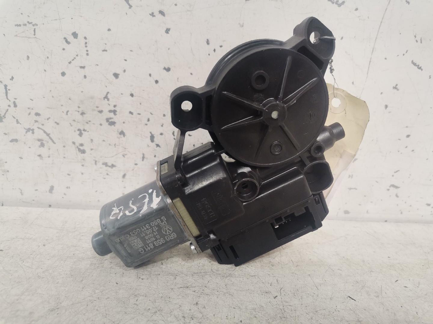 Motor Elevador Vidro Tras Esquerdo VOLKSWAGEN POLO (6R1, 6C1) | 09 -  Imagem-1