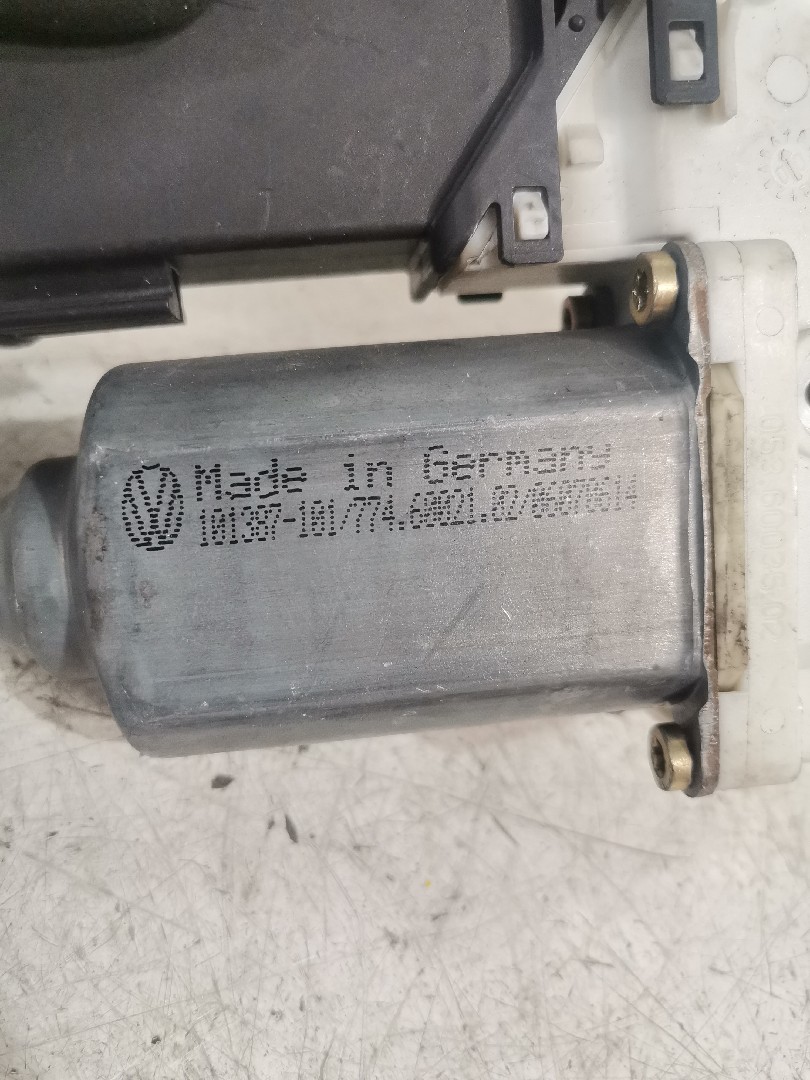 Motor Elevador Vidro Frente Esquerdo VOLKSWAGEN GOLF IV (1J1) | 97 - 07 Imagem-4