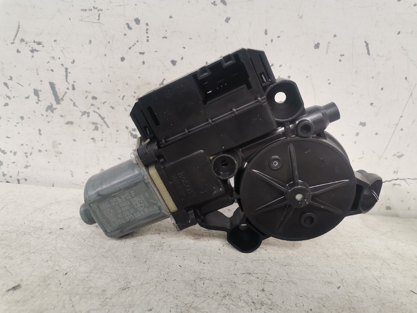 Motor Elevador Vidro Tras Direito VOLKSWAGEN POLO (6R1, 6C1) | 09 -  Imagem-1