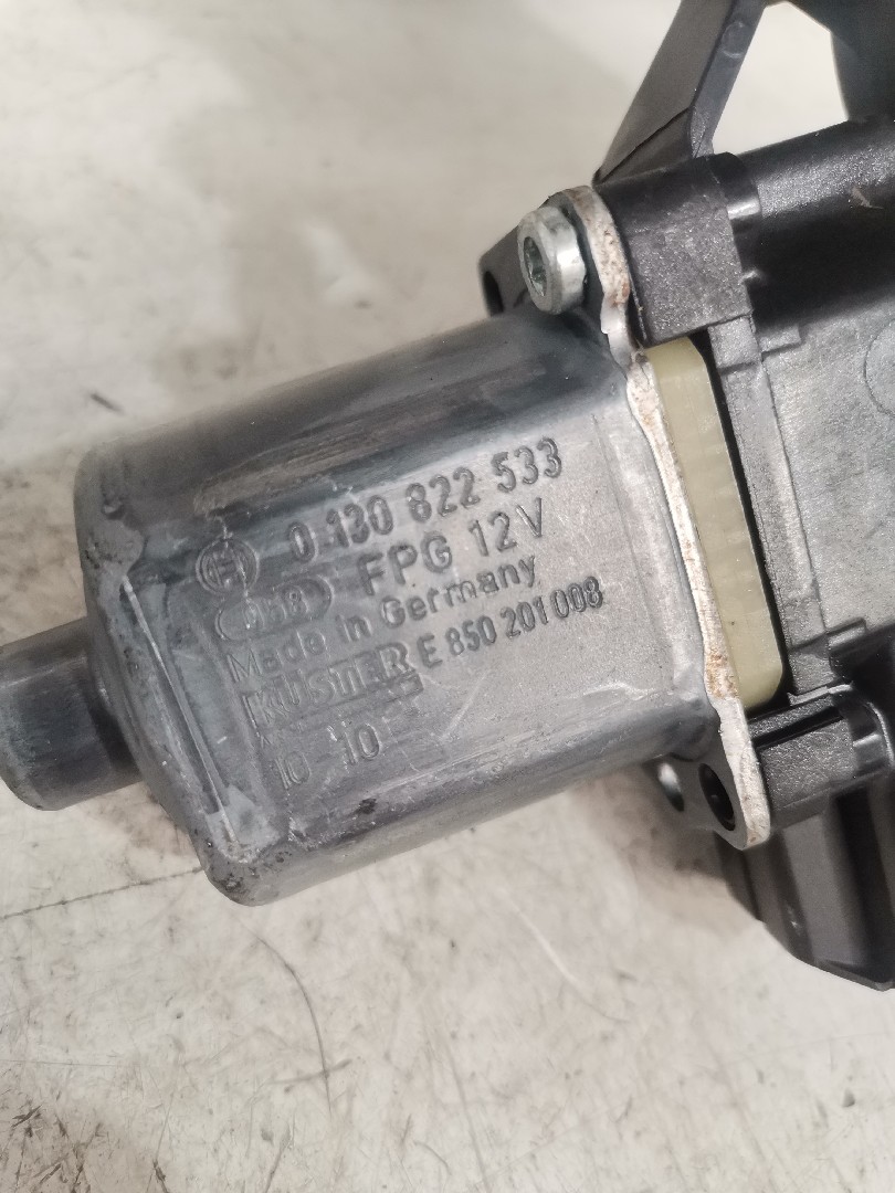 Motor Elevador Vidro Tras Direito VOLKSWAGEN POLO (6R1, 6C1) | 09 -  Imagem-4