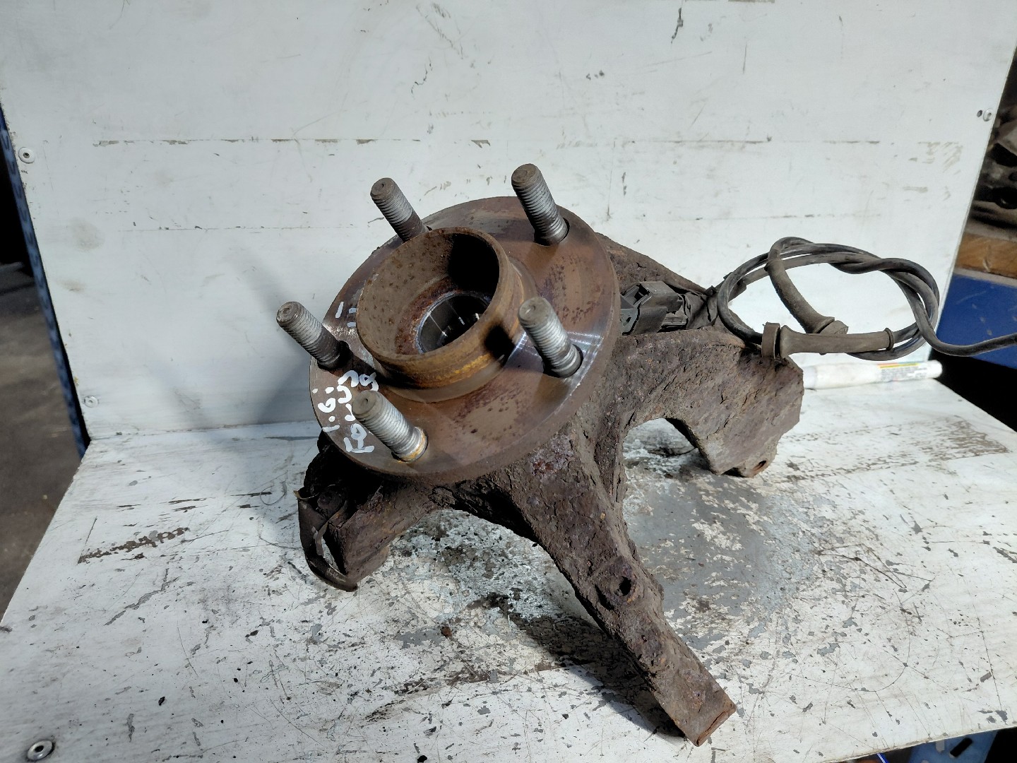 Manga de Eixo Frente Lado Esquerdo FORD FOCUS II (DA_, HCP, DP) | 04 - 13