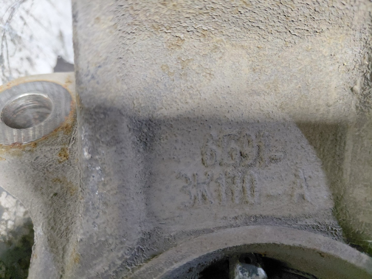 Manga de Eixo Frente Lado Direito VOLVO V60 I (155, 157) | 10 -  Imagem-3