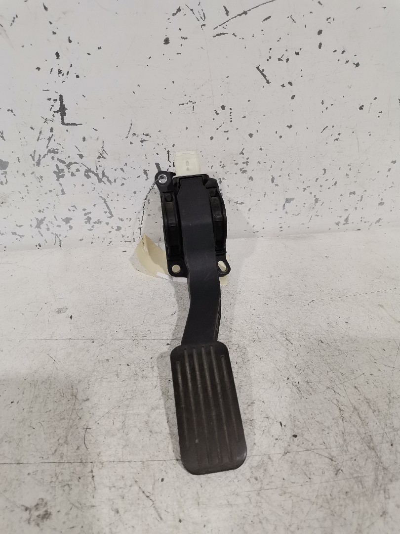 Pedal Acelerador PEUGEOT 107 (PM_, PN_) | 05 - 14
