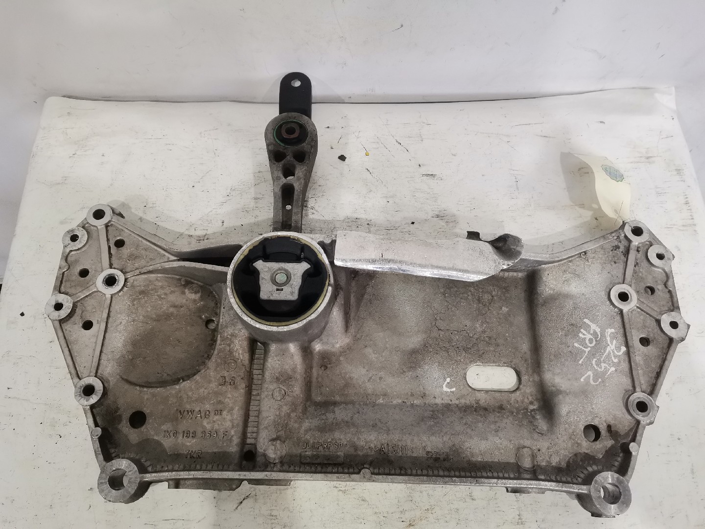 Charriot Frente VOLKSWAGEN GOLF V (1K1) | 03 - 09