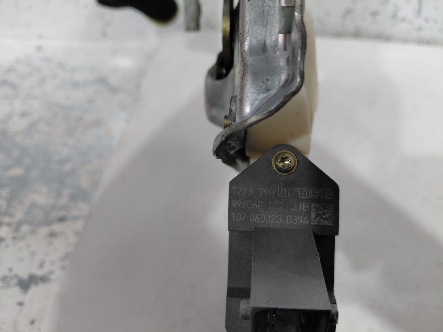 Elevador de Vidro Frente Esquerdo TOYOTA AVENSIS Combi (_T25_) | 03 - 08 Imagem-3