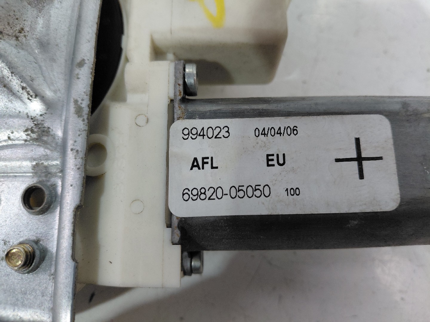 Elevador de Vidro Frente Esquerdo TOYOTA AVENSIS Combi (_T25_) | 03 - 08 Imagem-1