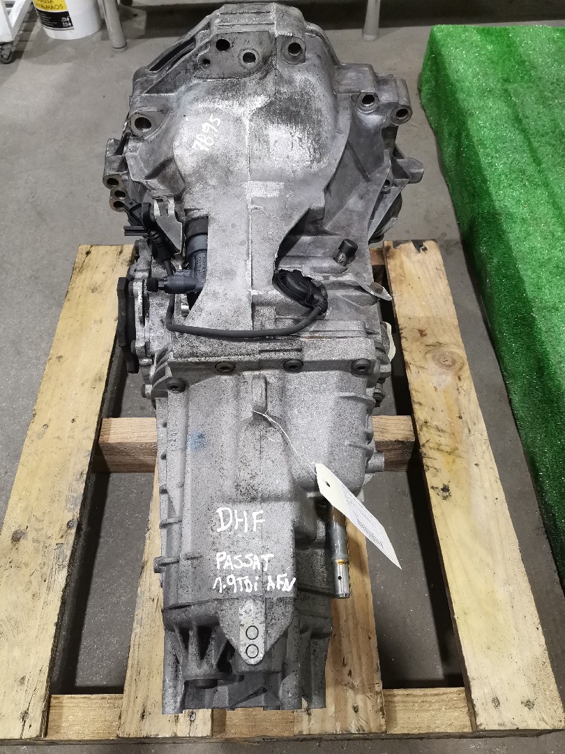 Caixa de Velocidades Manual VOLKSWAGEN PASSAT (3B2) | 96 - 01 Imagem-2