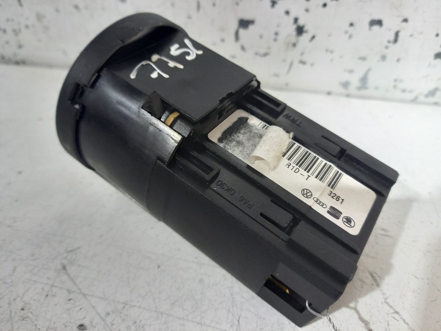 Botão / Interruptor Luzes VOLKSWAGEN POLO (6R1, 6C1) | 09 -  Imagem-2