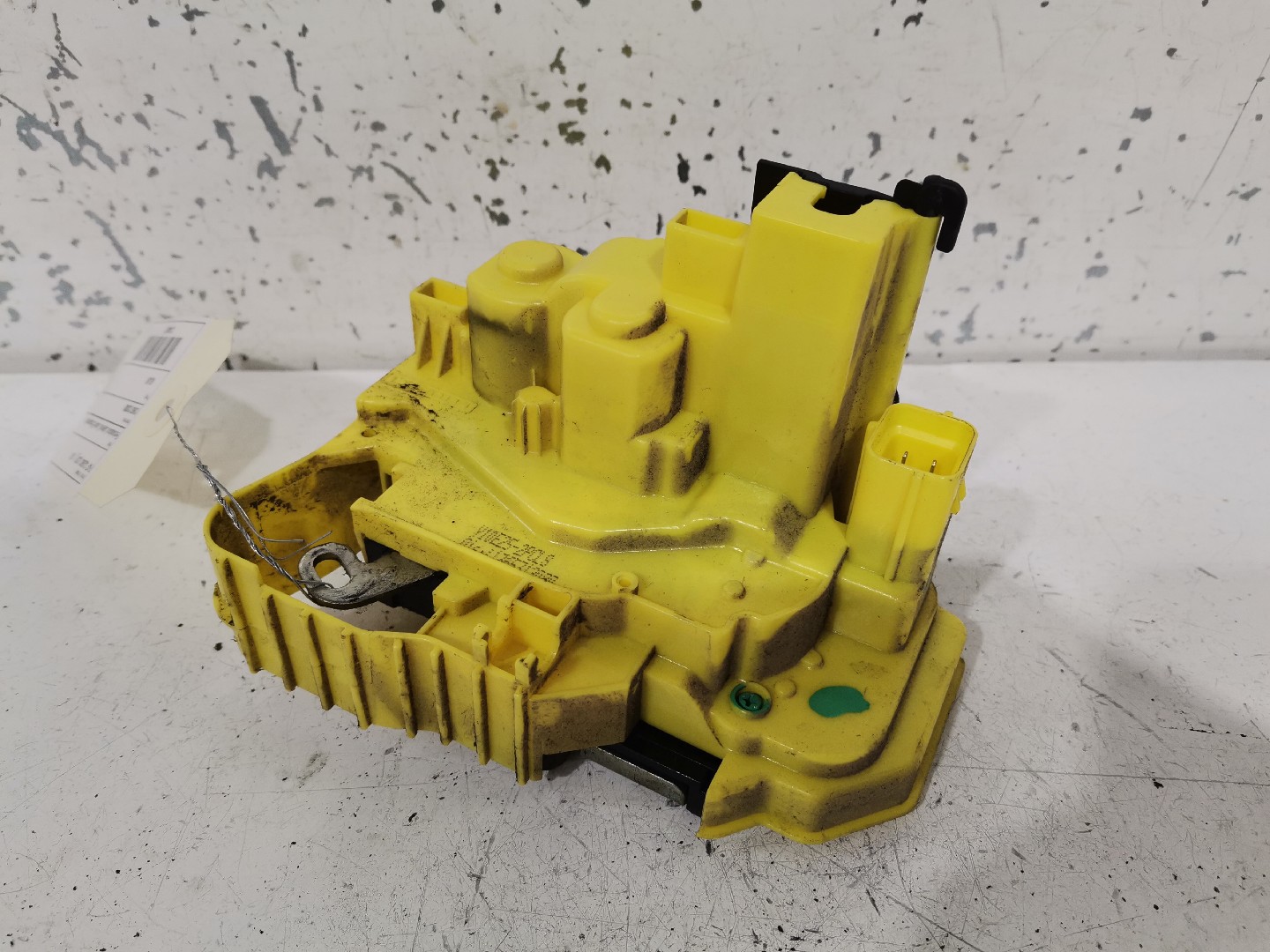 Fechadura Lateral Lado Esquerdo FIAT QUBO 