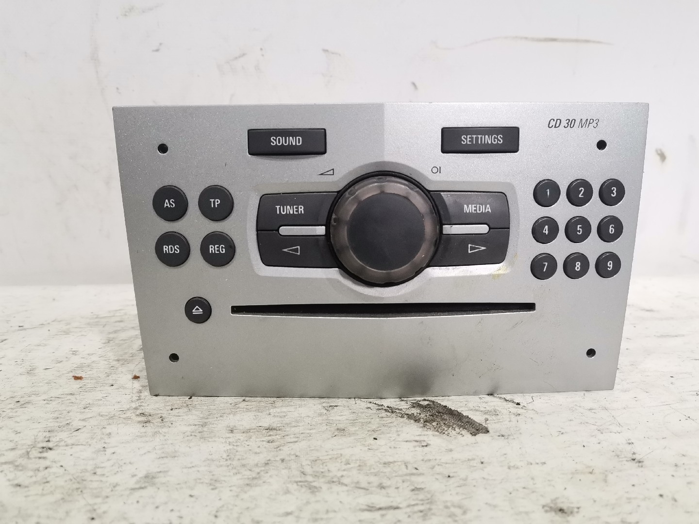 Rádio OPEL CORSA D Van (S07) | 06 - 14 Imagem-1