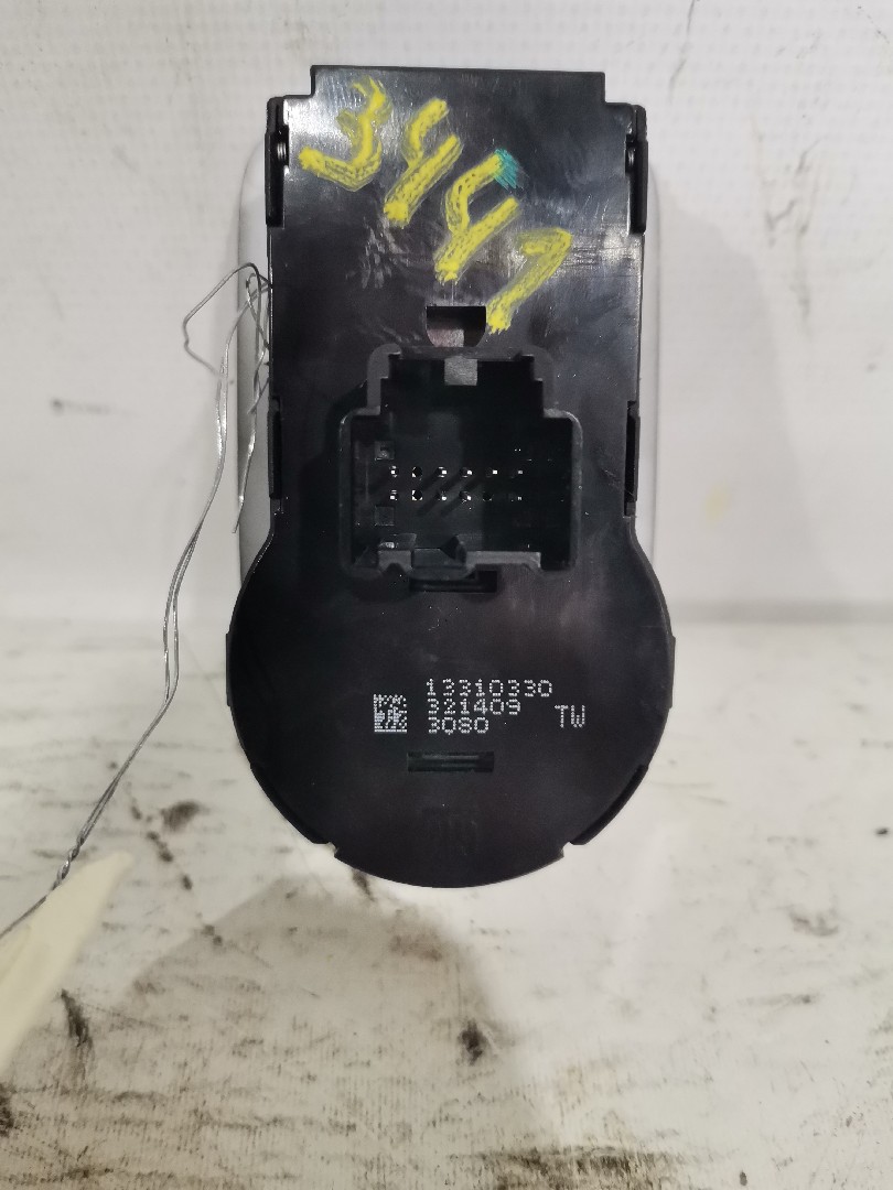 Botão / Interruptor Luzes OPEL CORSA D Van (S07) | 06 - 14 Imagem-3