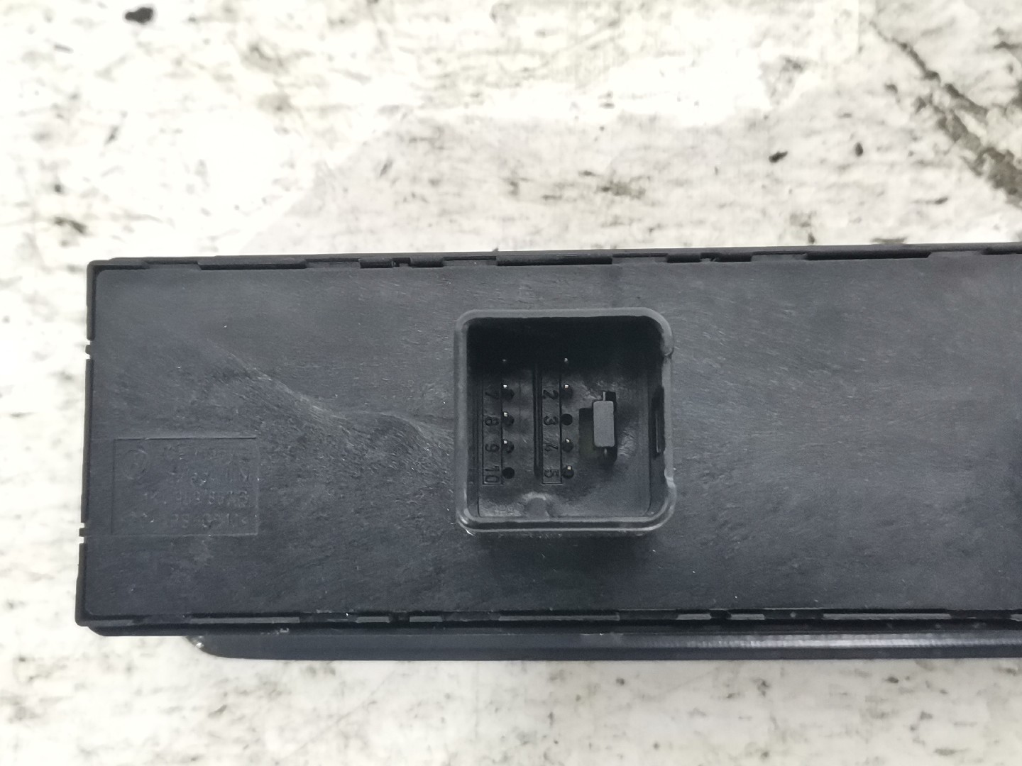 Botão / Interruptor Vidro Frente Esquerdo VOLKSWAGEN GOLF VI (5K1) | 08 - 14 Imagem-2