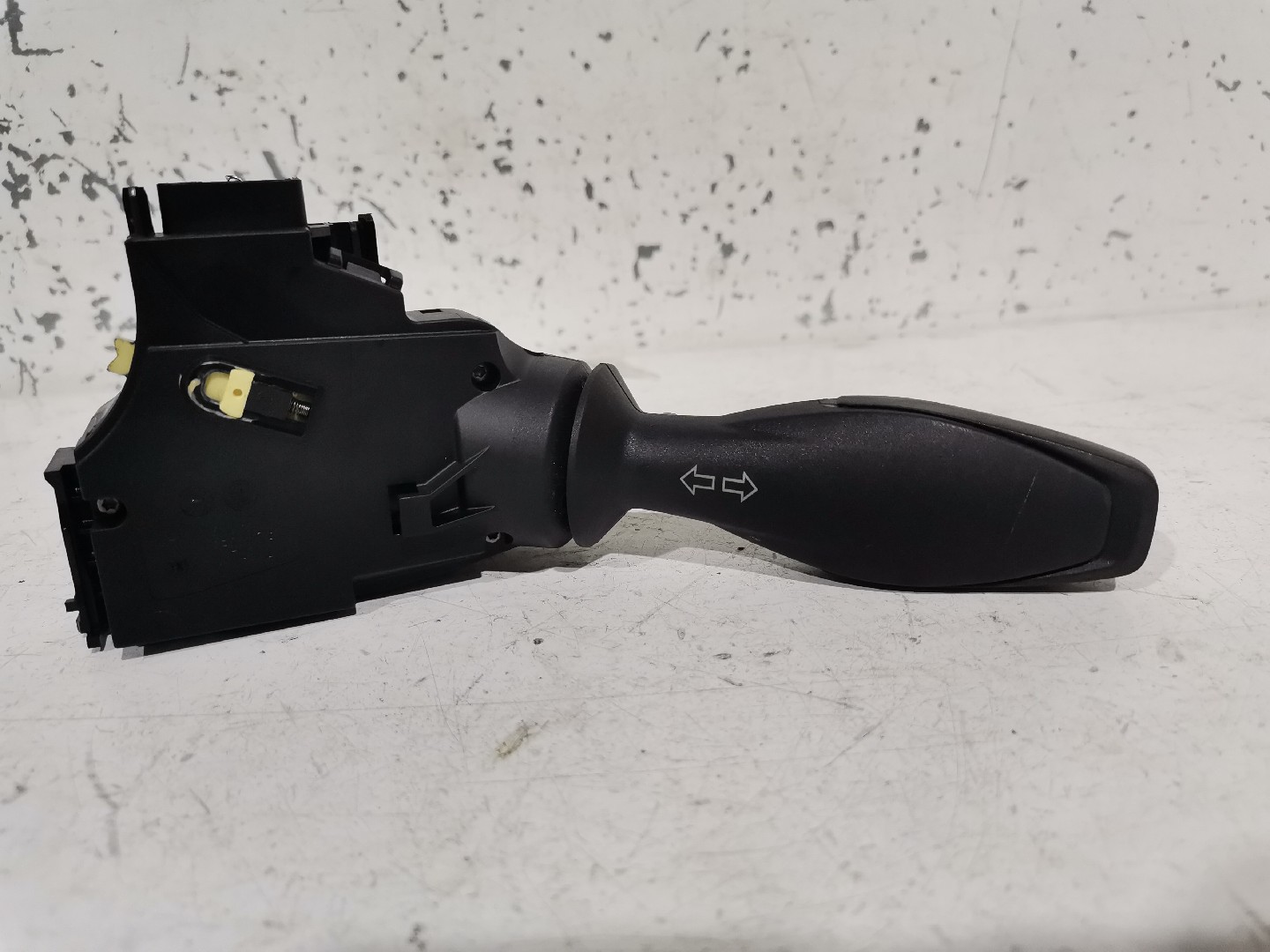 Manete / Manípulo Piscas FORD FIESTA VI (CB1, CCN) | 08 -  Imagem-2