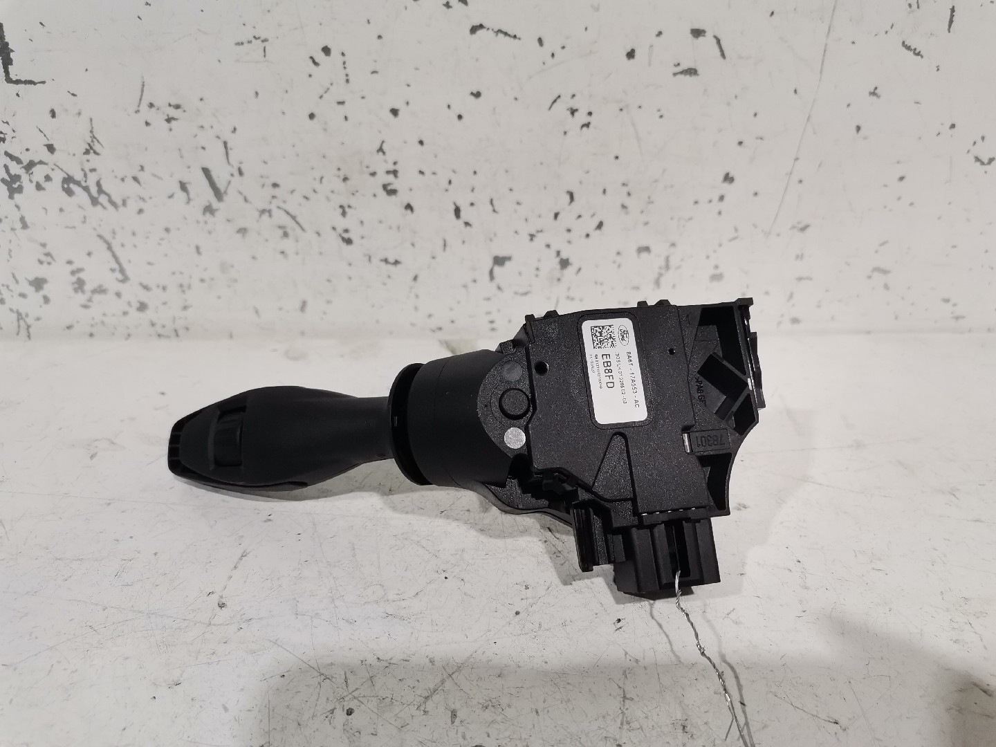 Manete / Manípulo Limpa-vidros FORD FIESTA VI (CB1, CCN) | 08 -  Imagem-2