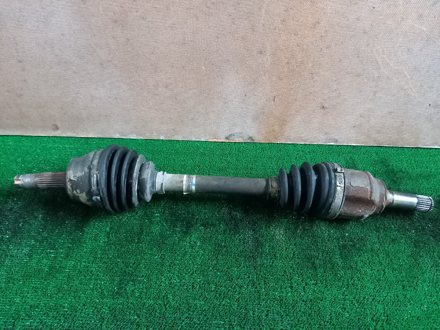 Transmissão Frente lado esquerdo ALFA ROMEO MITO (955_) | 08 - 