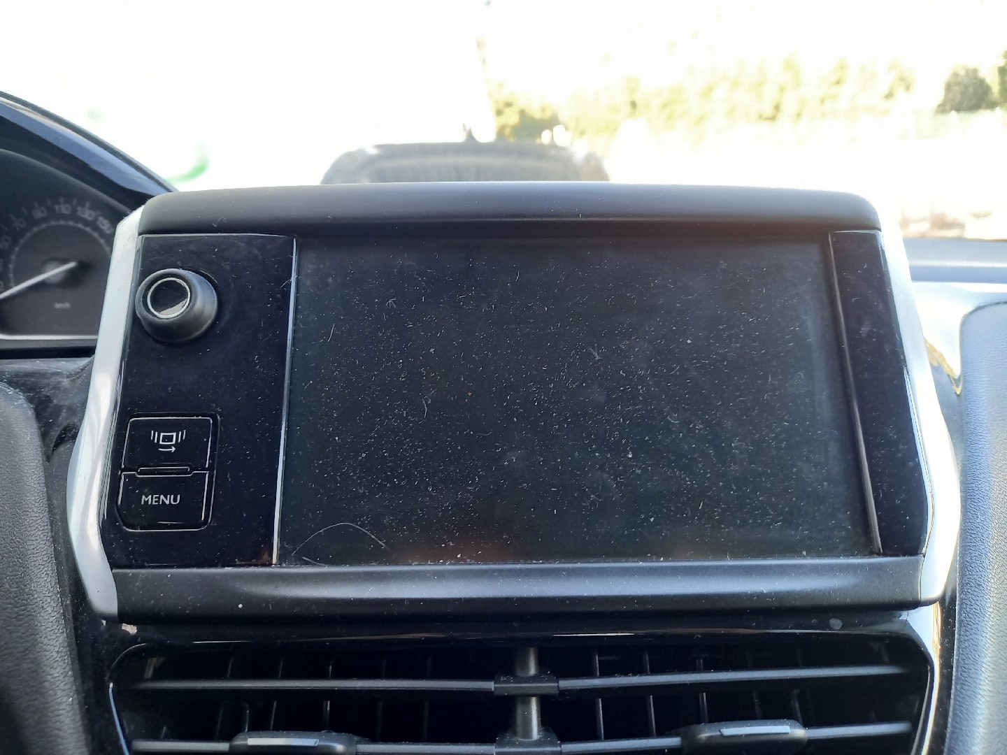 Display PEUGEOT 208 I (CA_, CC_) | 12 - 