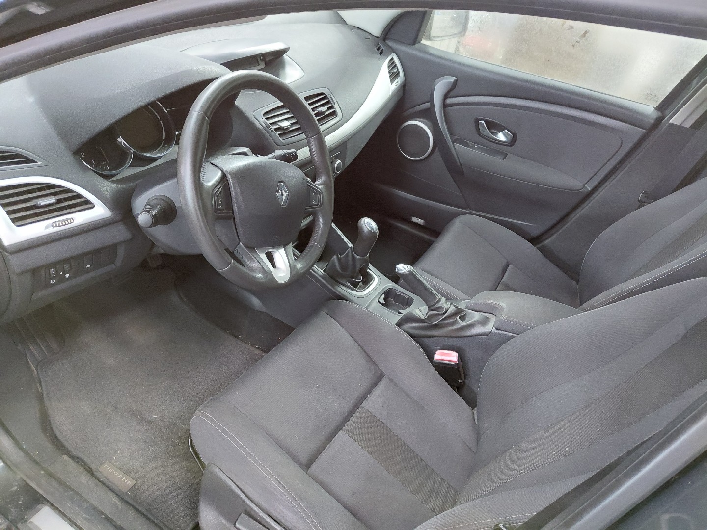 MEGANE III Hatchback  RENAULT MEGANE III Hatchback (BZ0/1_) | 08 - 