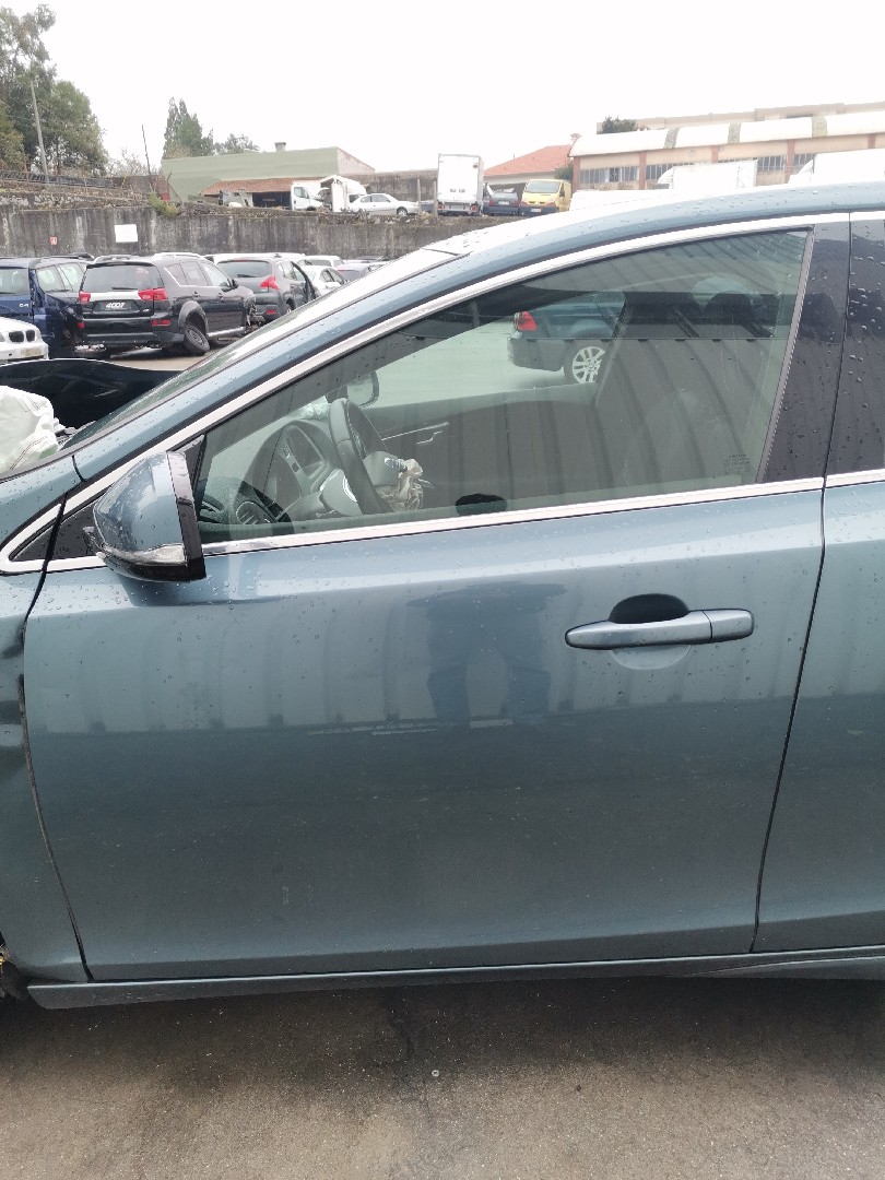 Porta Frente Lado Esquerdo VOLVO V40 Hatchback (525, 526) | 12 - 