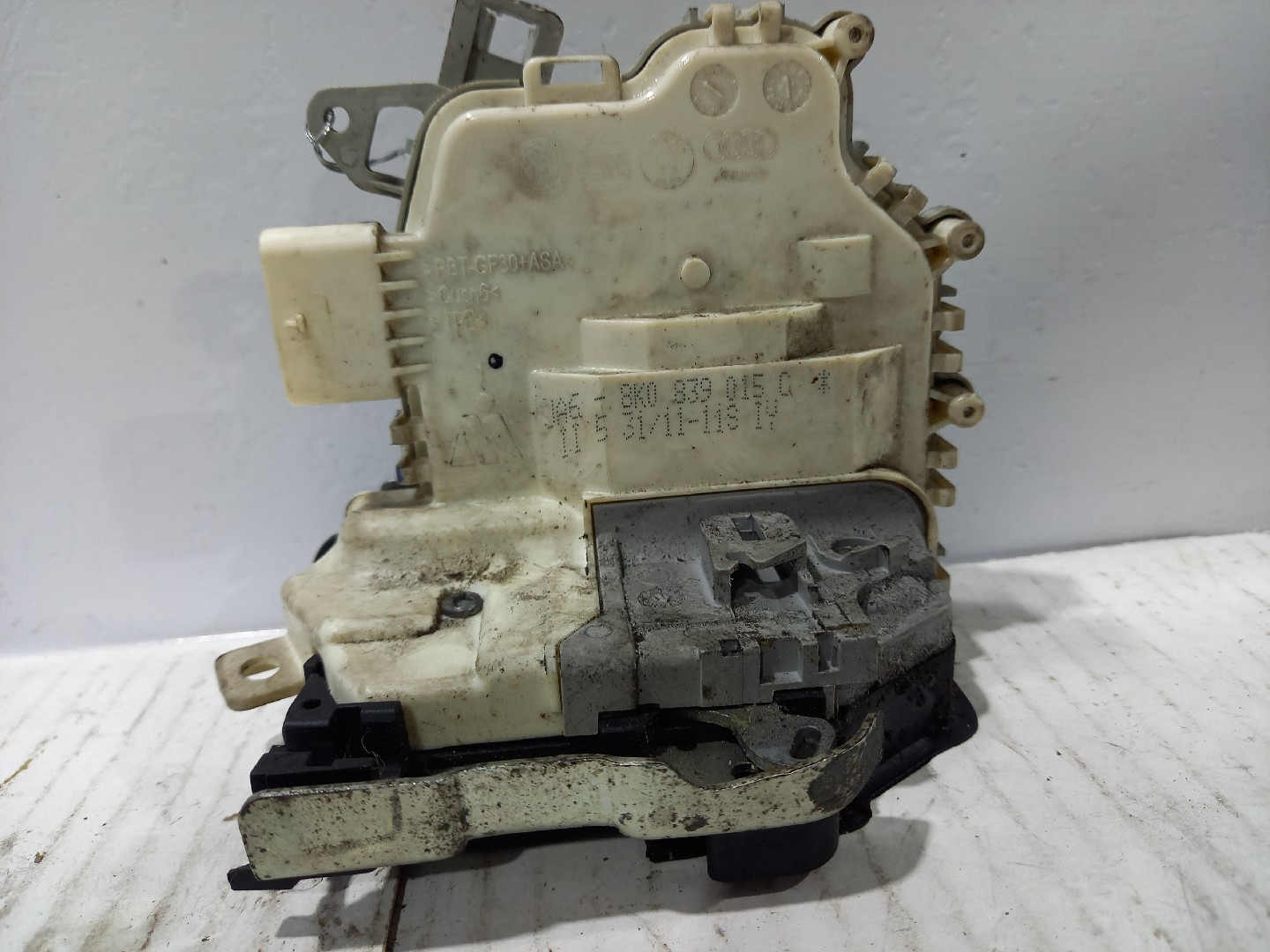 Fechadura Tras Lado Esquerdo AUDI A5 Sportback (8TA) | 09 - 17