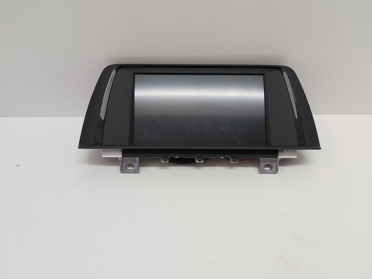 Display BMW 1 (F21) | 11 - 