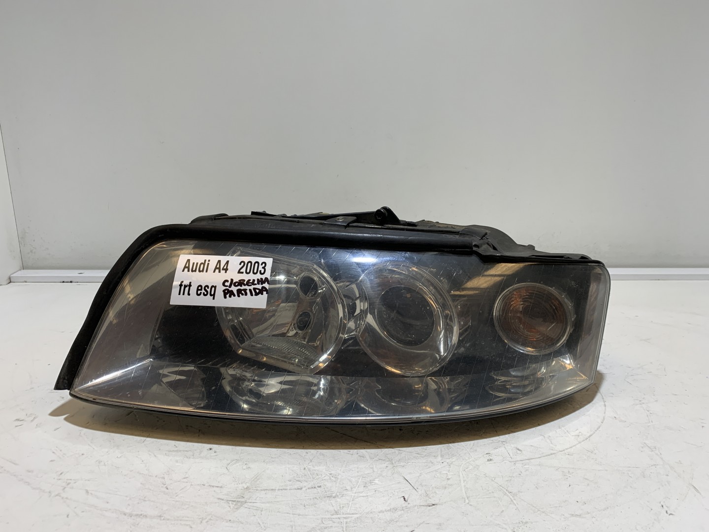 Farol Esq AUDI A4 (8E2, B6) | 00 - 05