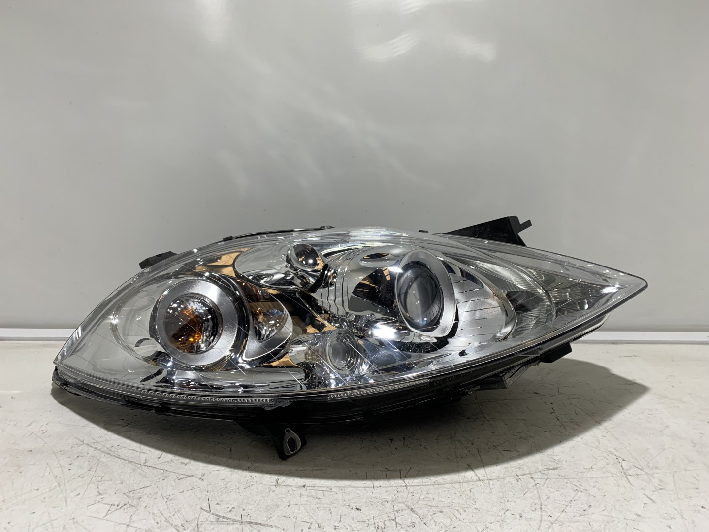 Farol Dto MERCEDES-BENZ A-CLASS (W169) | 04 - 12
