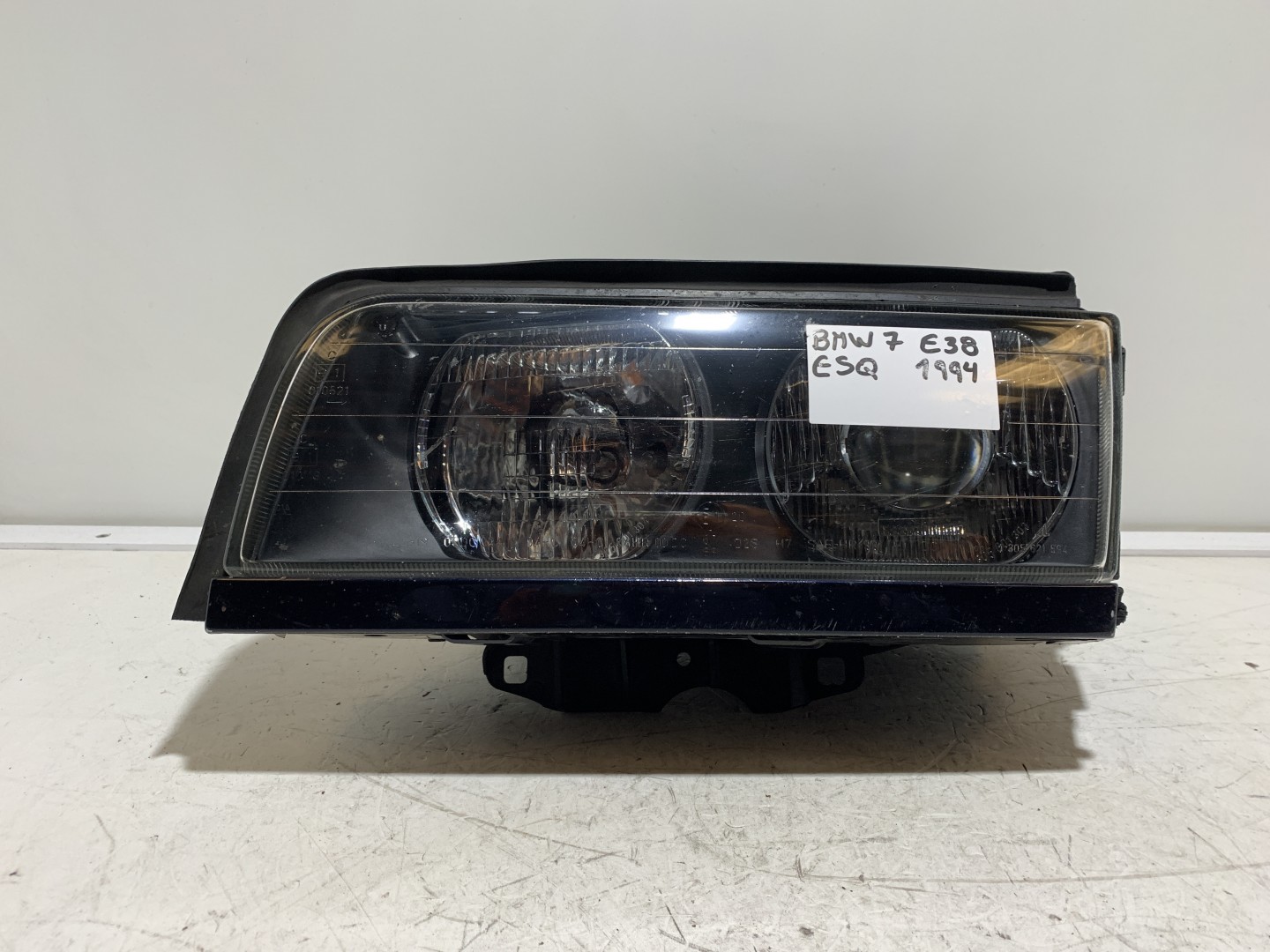 Faro Izq BMW 7 (E38) | 94 - 01