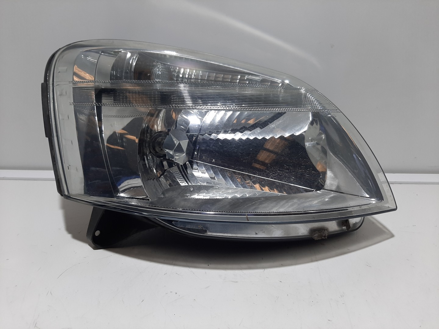 Farol Dto CITROEN BERLINGO Caixa (B9) | 08 - 