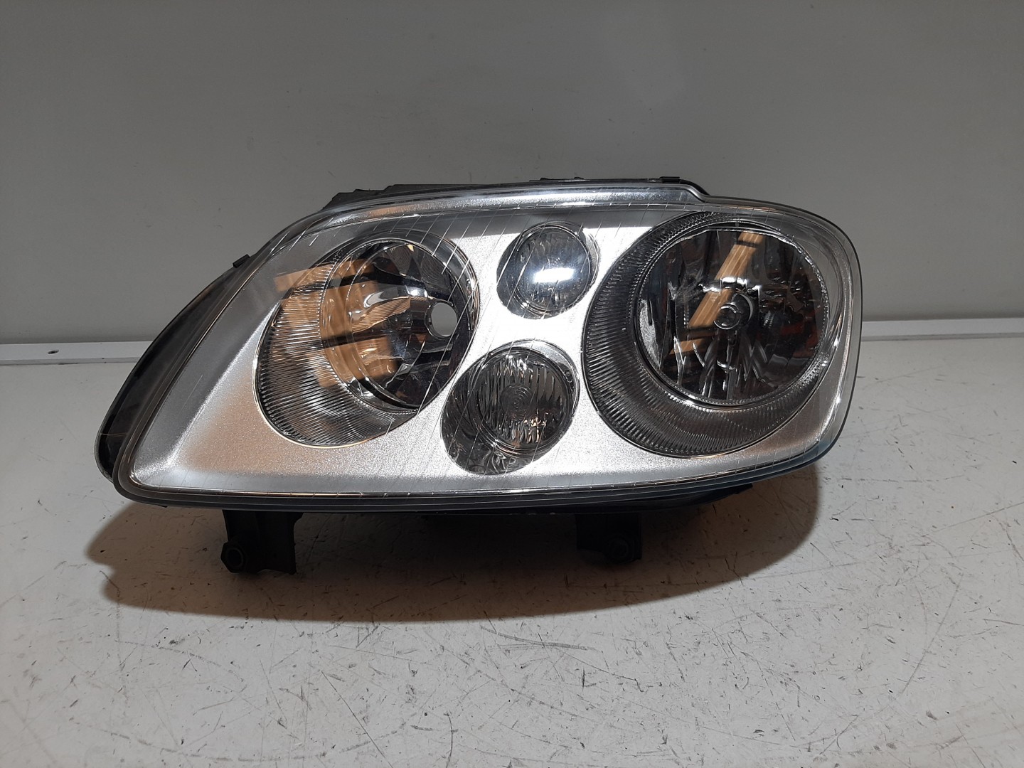 Farol Esq VOLKSWAGEN TOURAN (1T1, 1T2) | 03 - 10