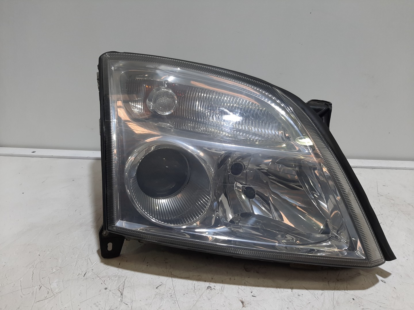 Farol Dto OPEL VECTRA C (Z02) | 02 - 09